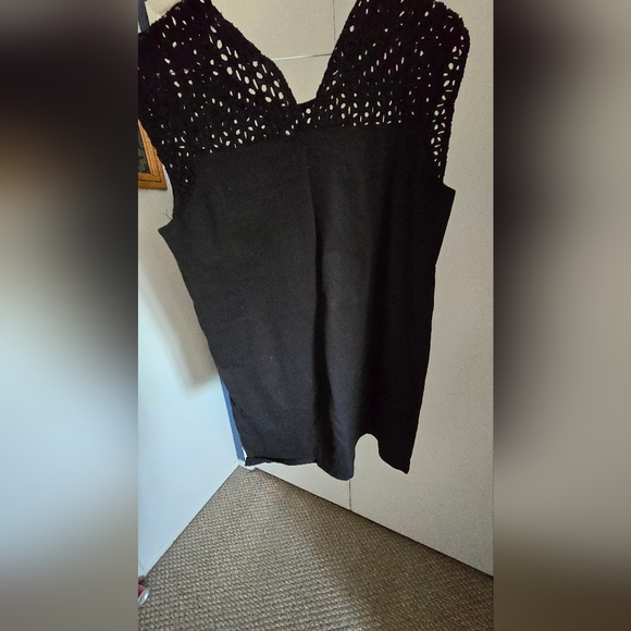 Short comfortable dress - Picture 8 of 10